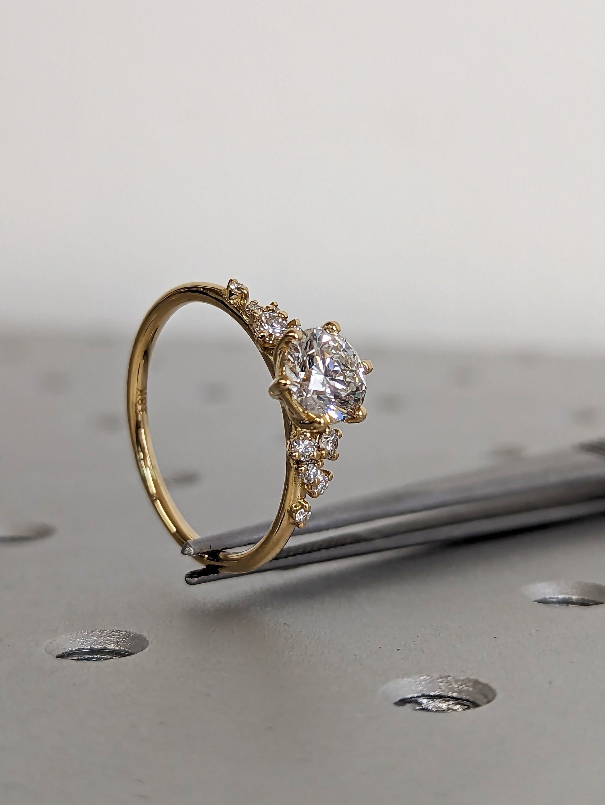 1.2 CT Round Solitaire Moissanite Engagement Ring