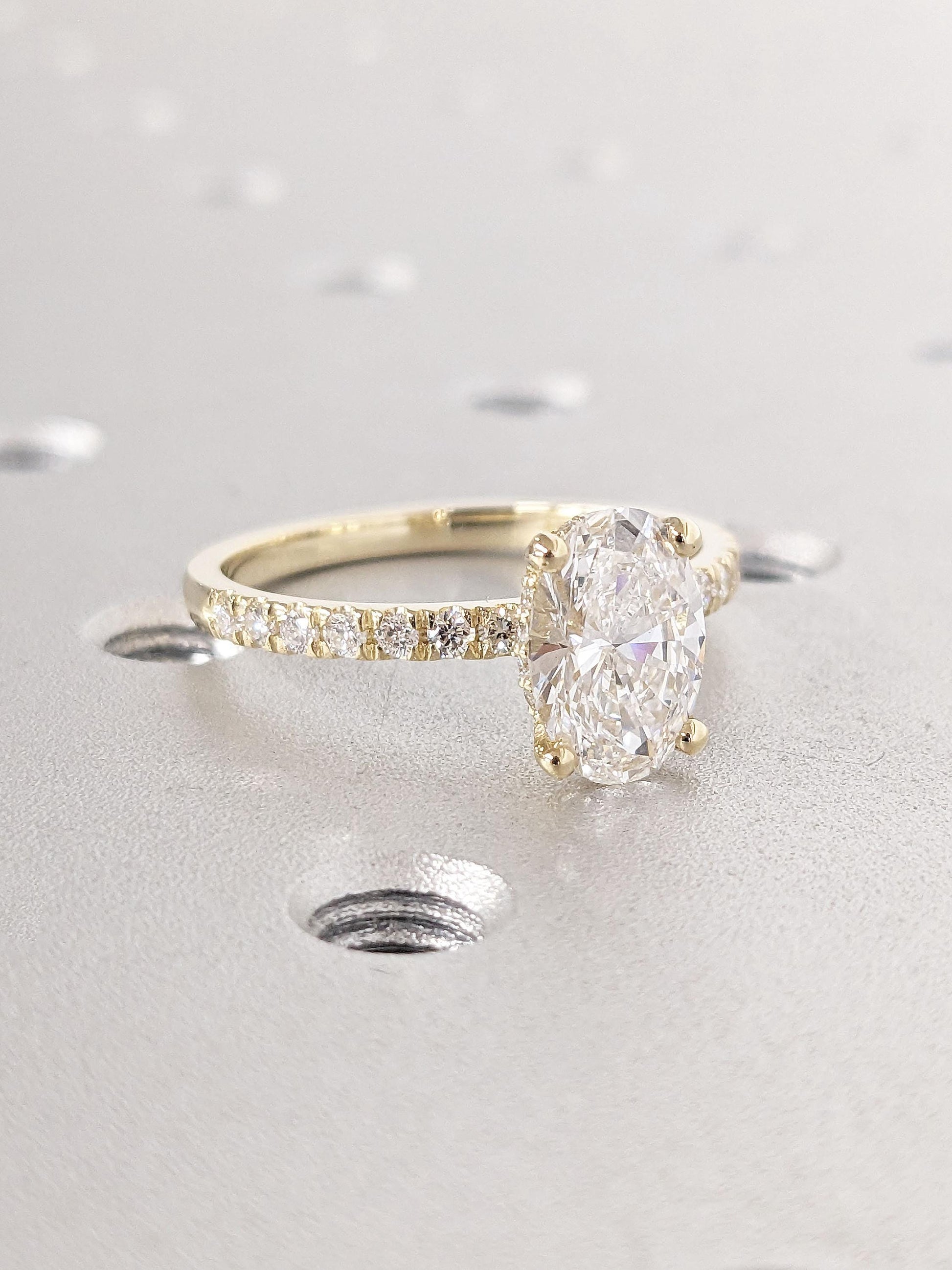 1.2 CT Round Solitaire Moissanite Engagement Ring