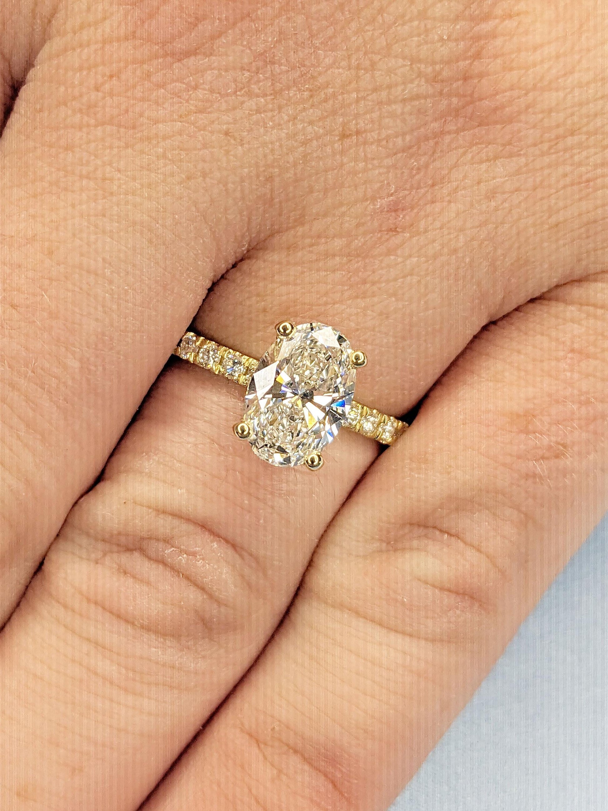 1.2 CT Round Solitaire Moissanite Engagement Ring