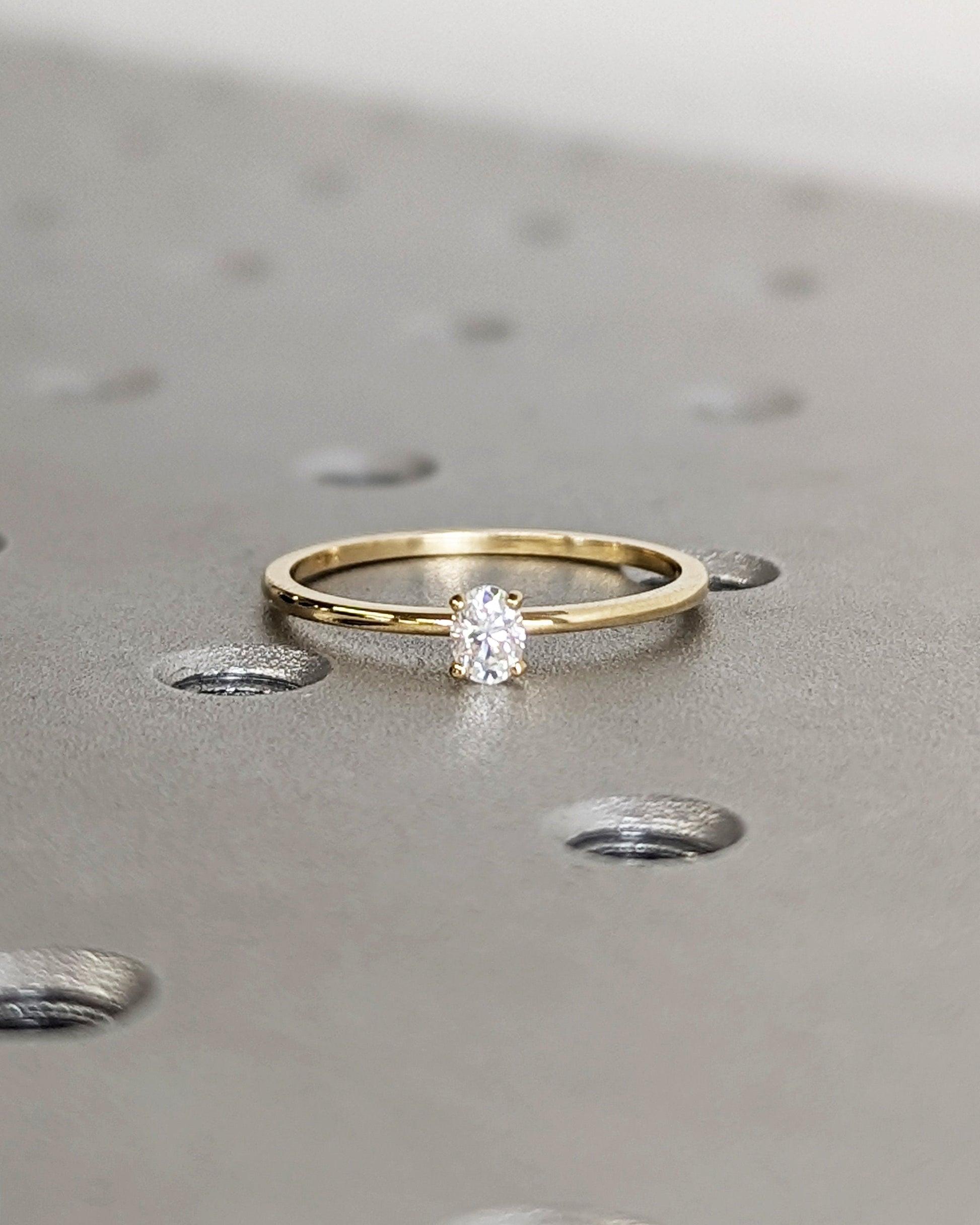 1.2 CT Round Solitaire Moissanite Engagement Ring