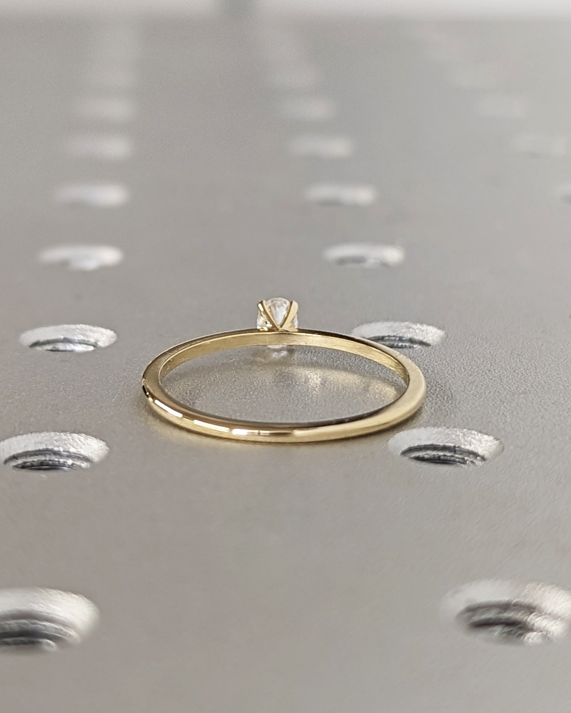 1.2 CT Round Solitaire Moissanite Engagement Ring