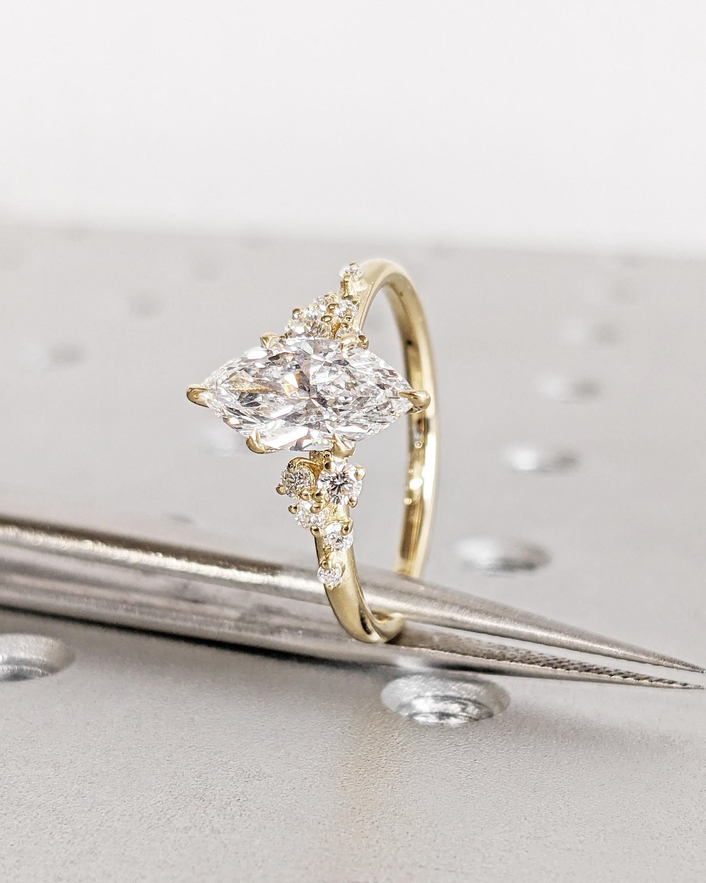 1.2 CT Round Solitaire Moissanite Engagement Ring