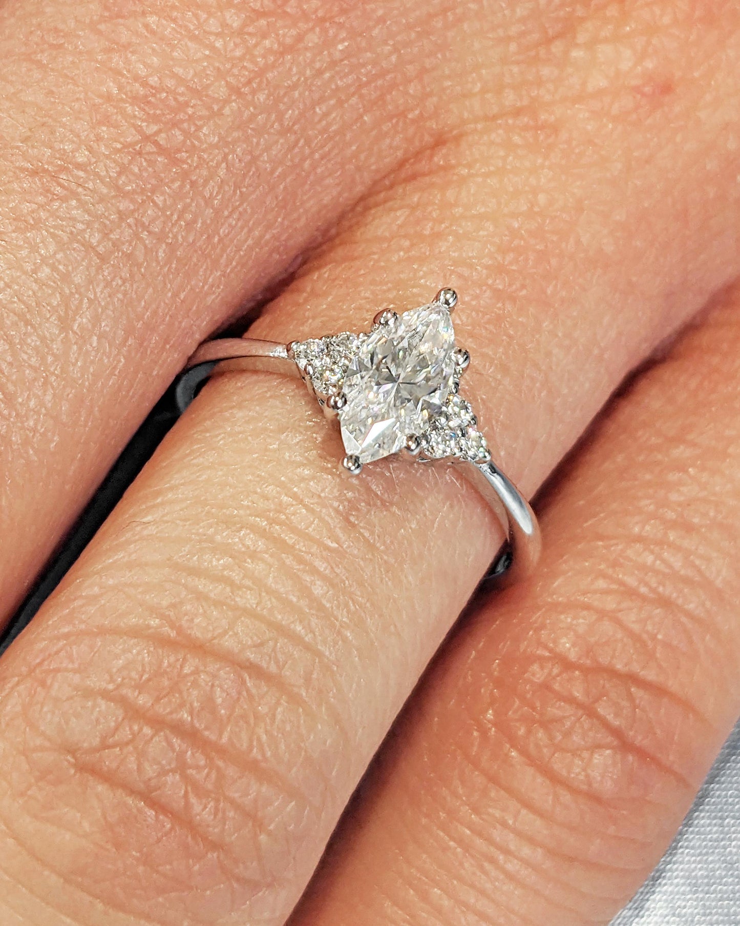 1.2 CT Round Solitaire Moissanite Engagement Ring