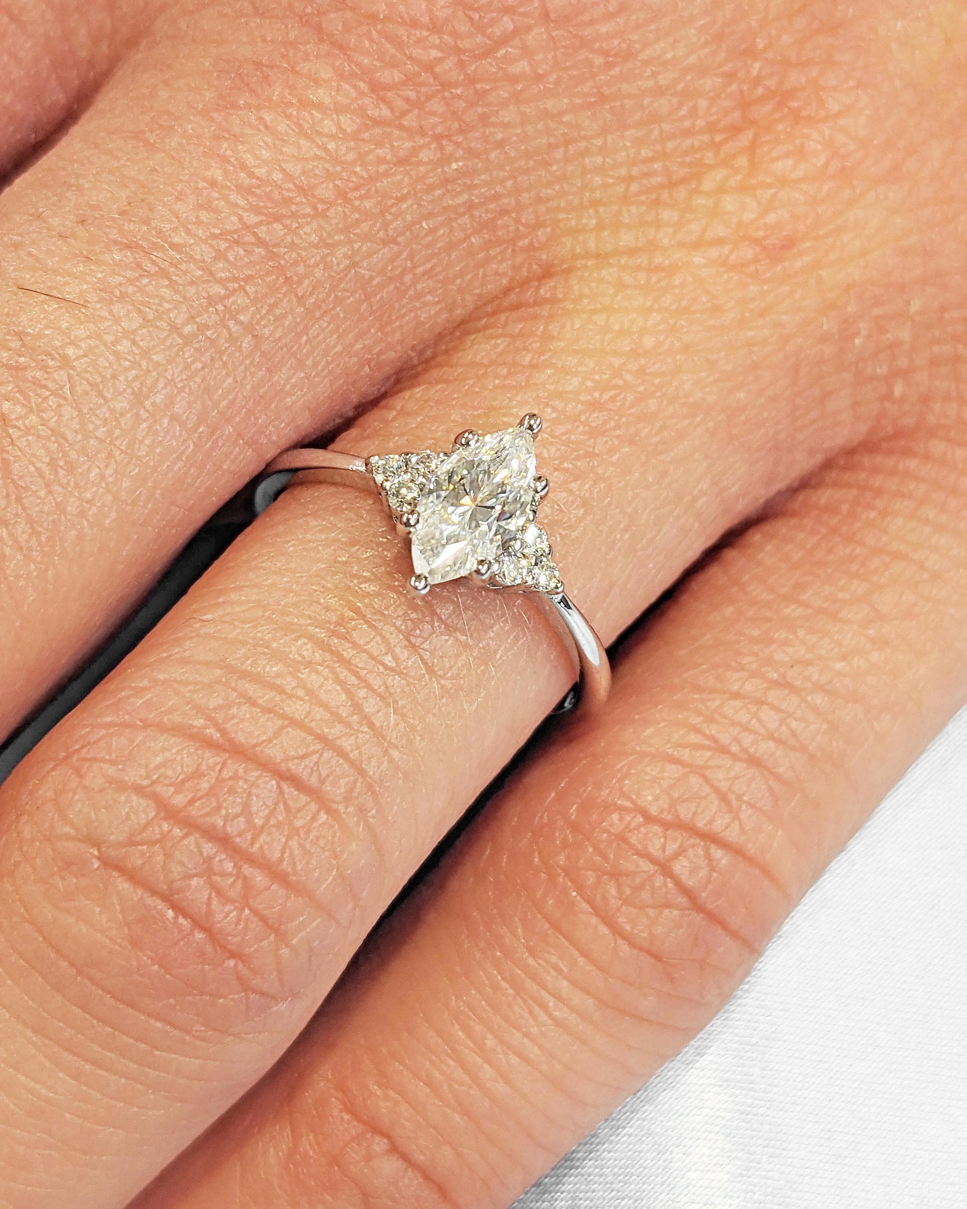 1.2 CT Round Solitaire Moissanite Engagement Ring