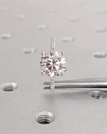 1.2 CT Round Solitaire Moissanite Engagement Ring