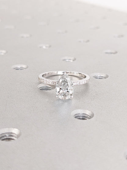 1.2 CT Round Solitaire Moissanite Engagement Ring