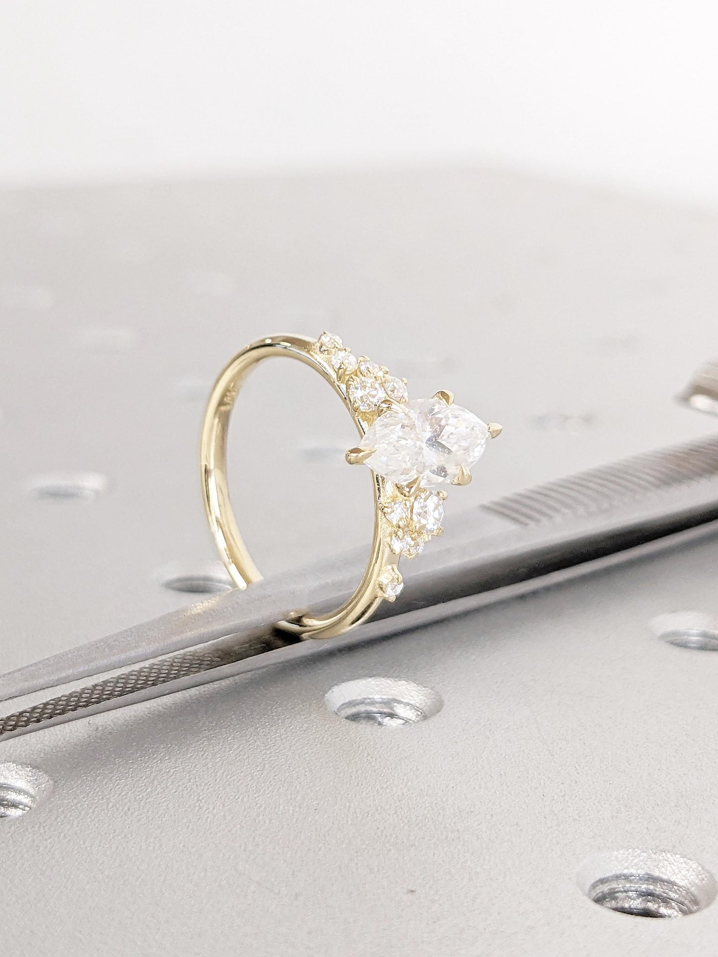 1.2 CT Round Solitaire Moissanite Engagement Ring