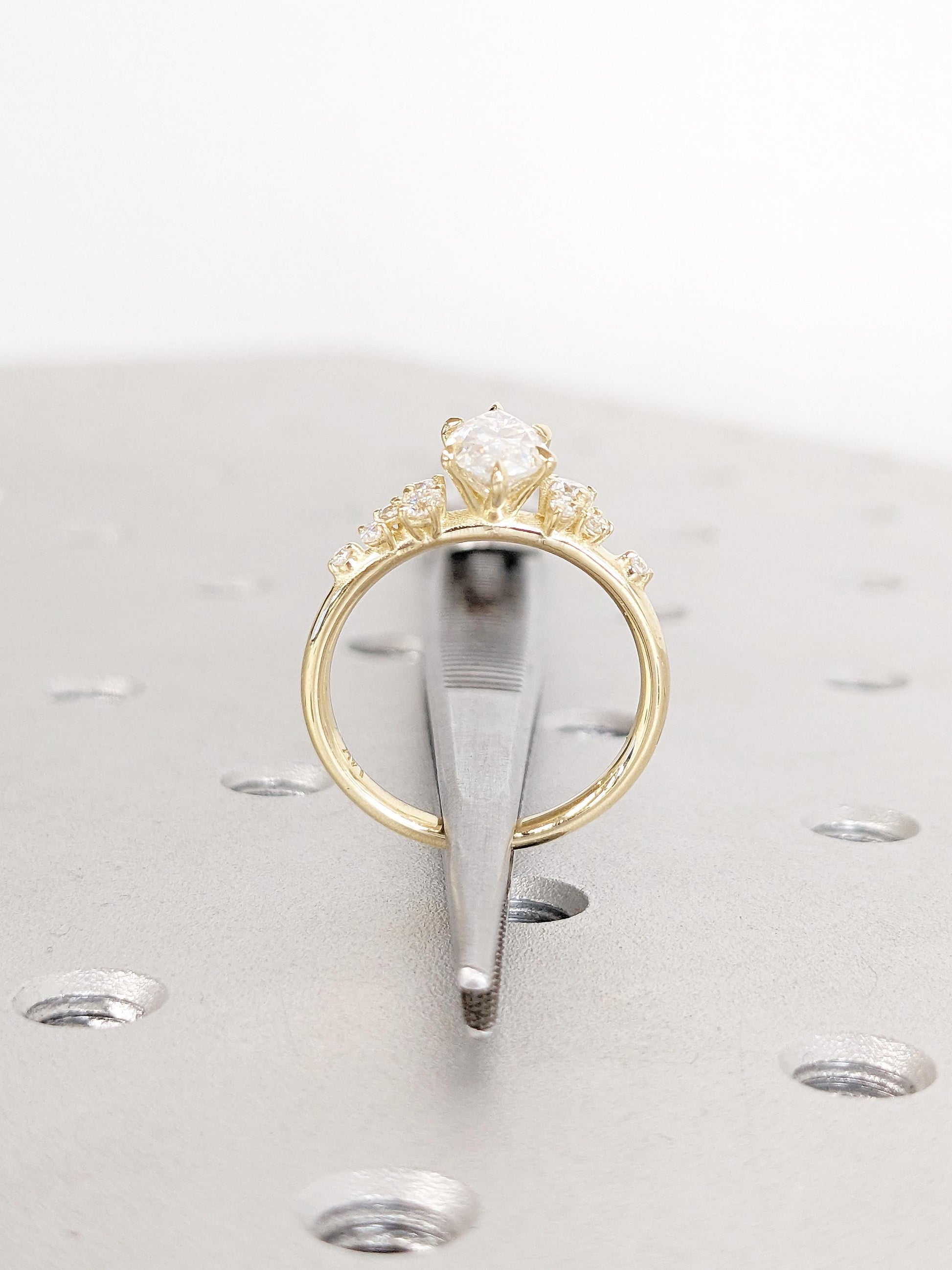 1.2 CT Round Solitaire Moissanite Engagement Ring