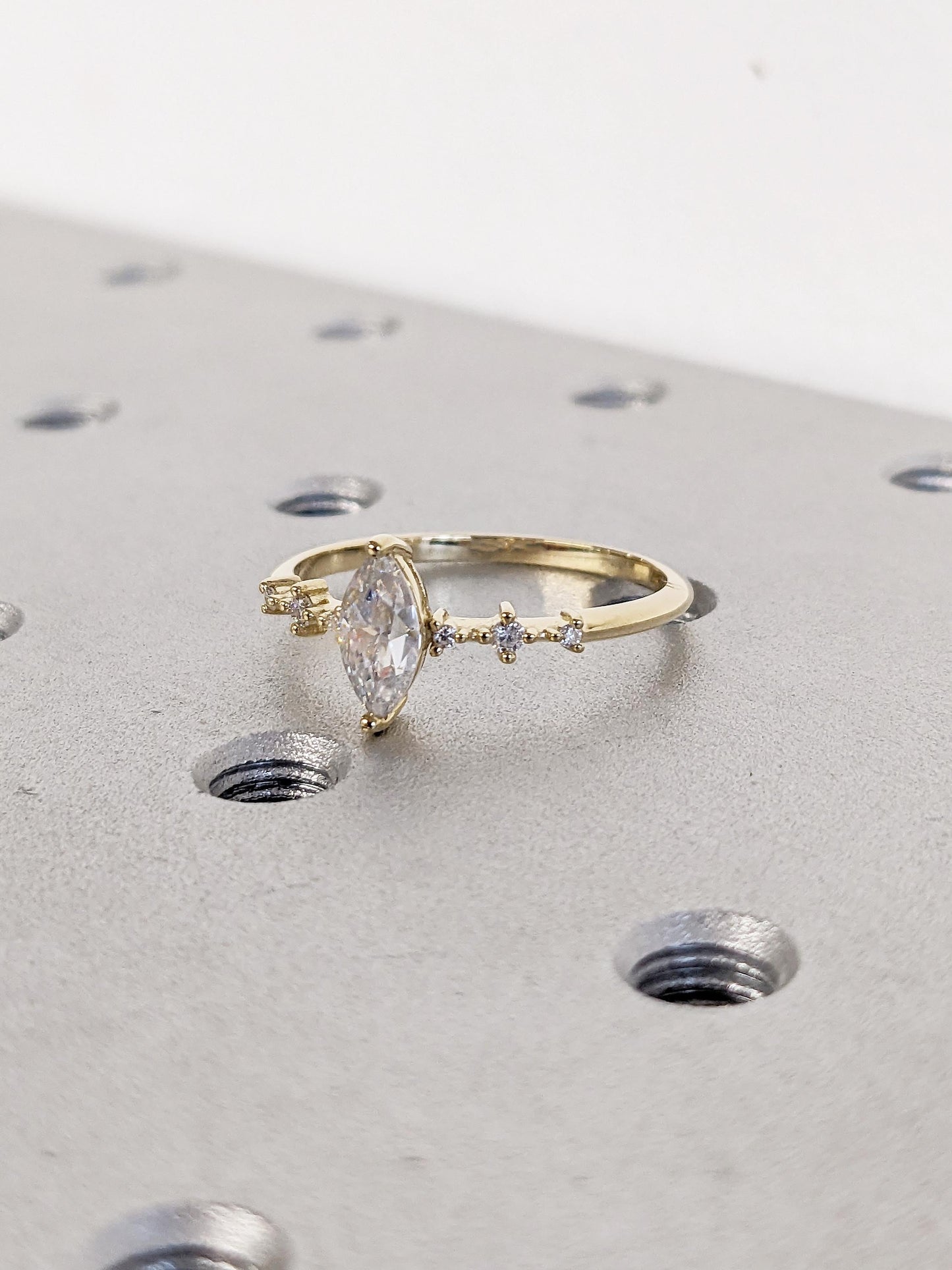 1.2 CT Round Solitaire Moissanite Engagement Ring