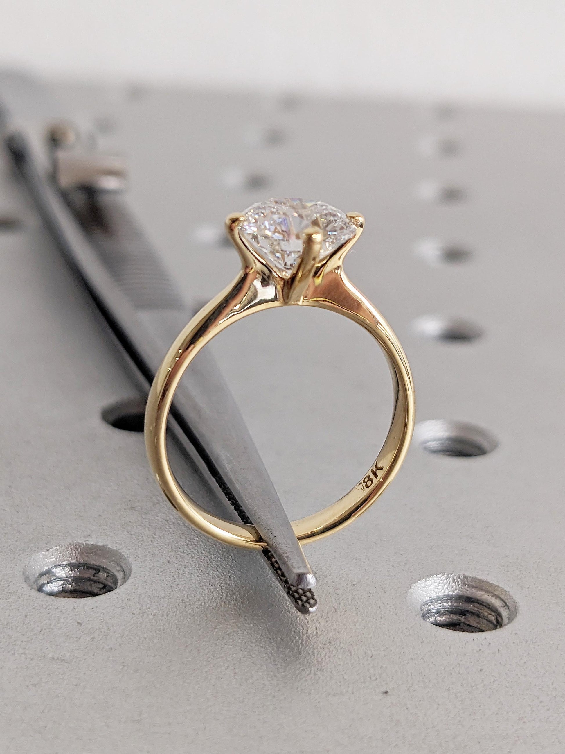 1.2 CT Round Solitaire Moissanite Engagement Ring