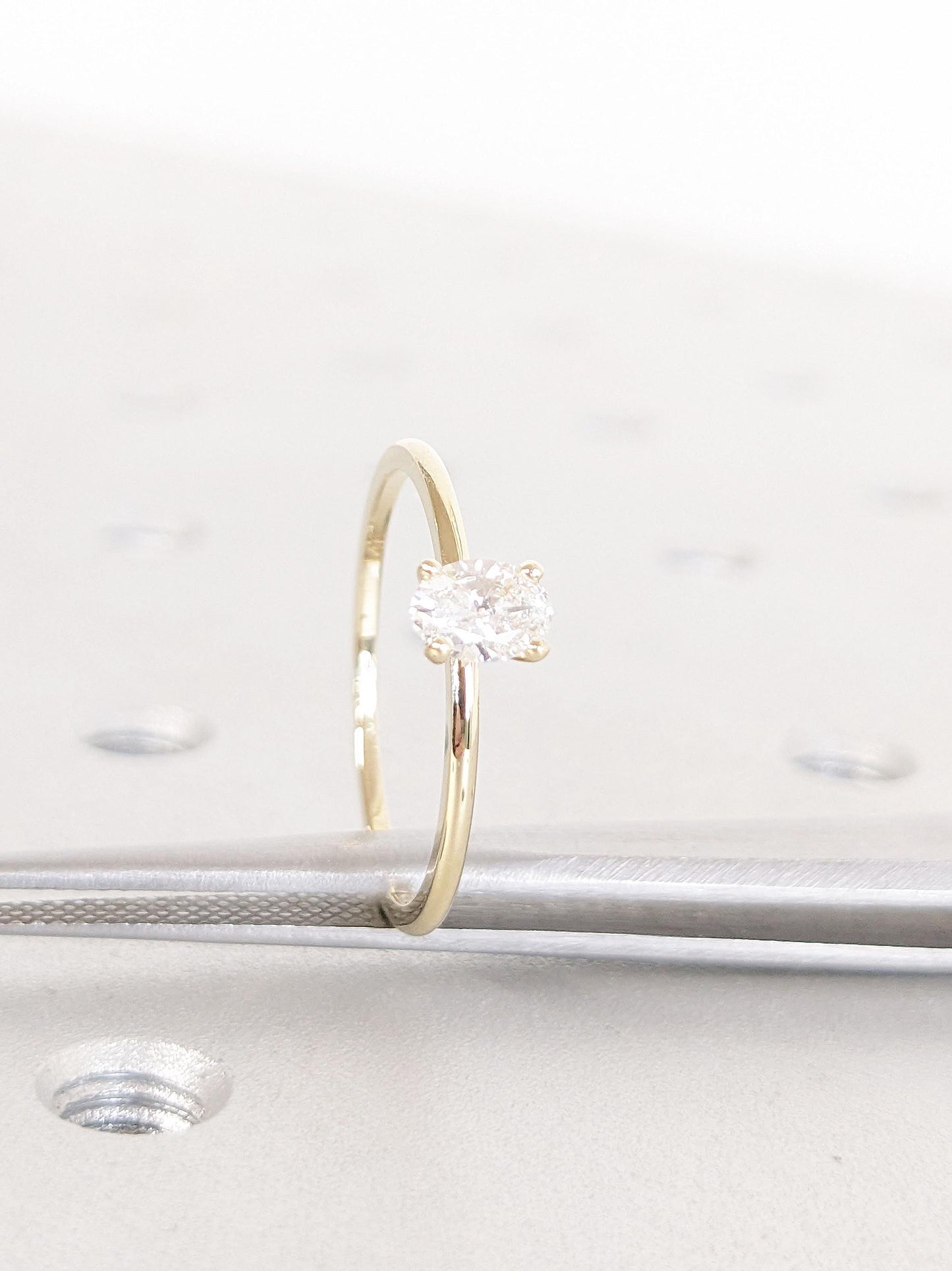 1.2 CT Round Solitaire Moissanite Engagement Ring