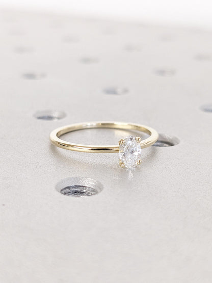 1.2 CT Round Solitaire Moissanite Engagement Ring