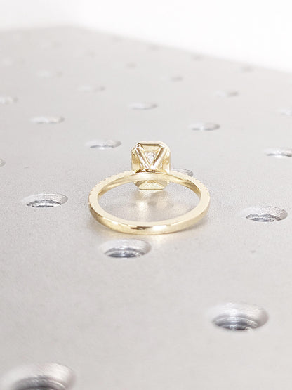 1.2 CT Round Solitaire Moissanite Engagement Ring