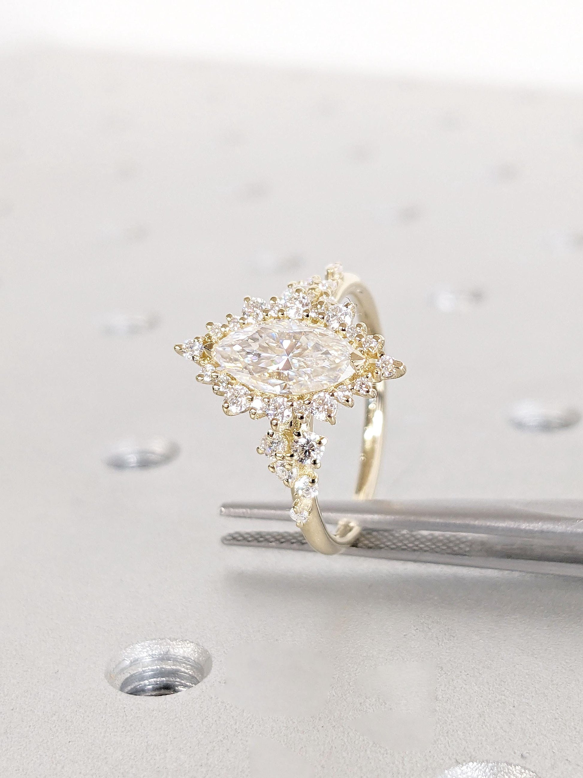 1.2 CT Round Solitaire Moissanite Engagement Ring