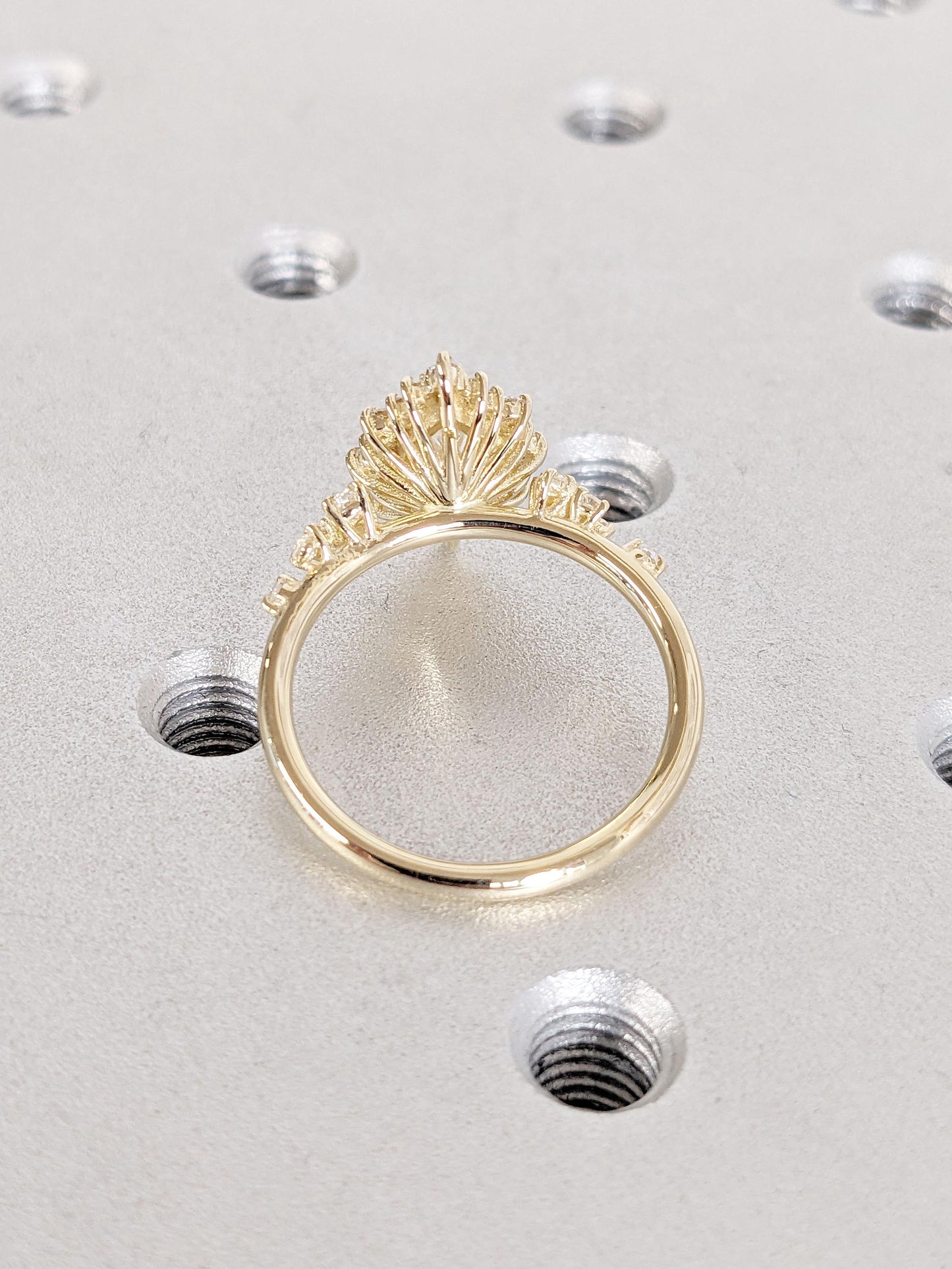 1.2 CT Round Solitaire Moissanite Engagement Ring