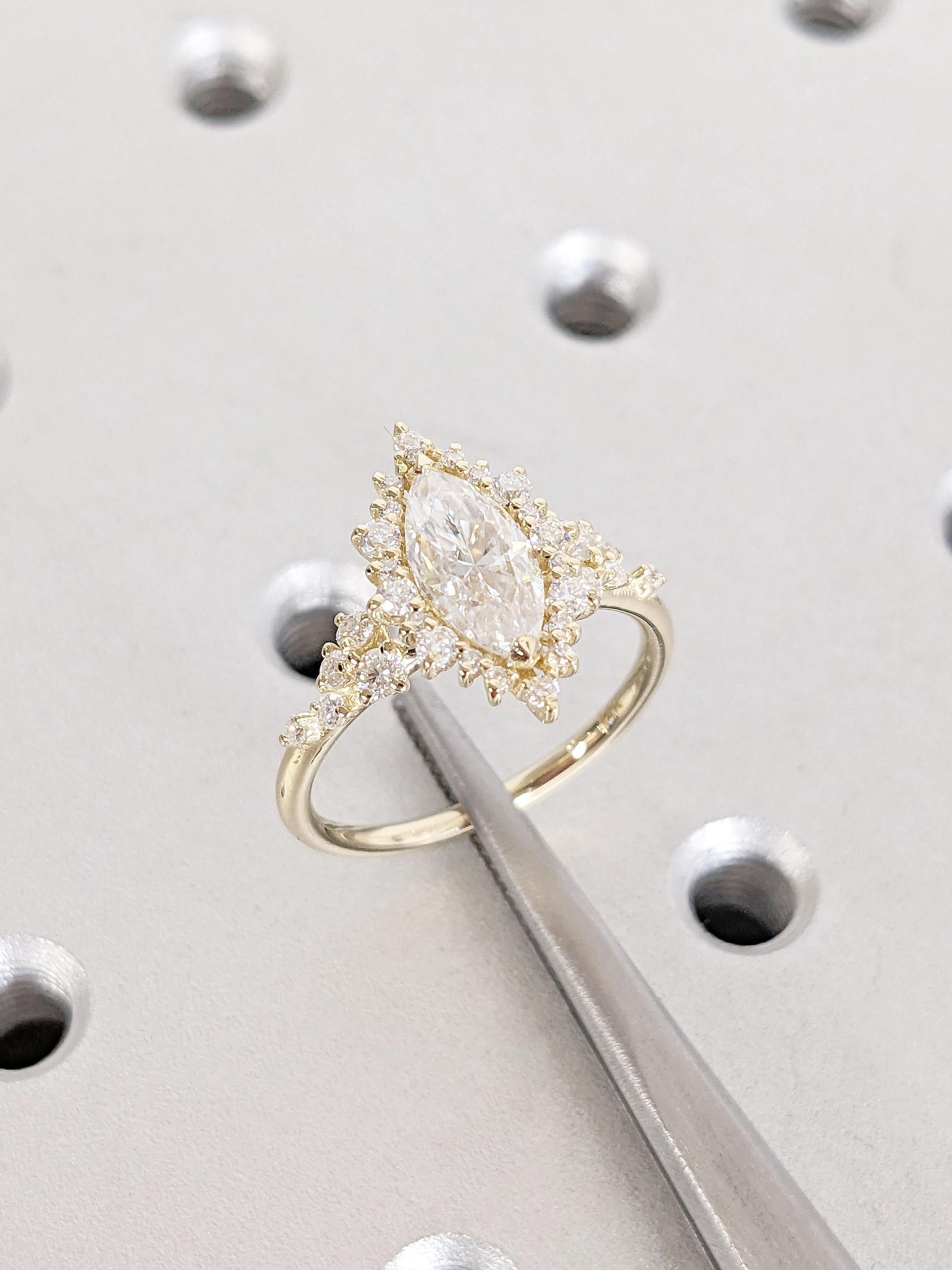 1.2 CT Round Solitaire Moissanite Engagement Ring