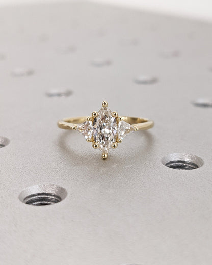 1.2 CT Round Solitaire Moissanite Engagement Ring