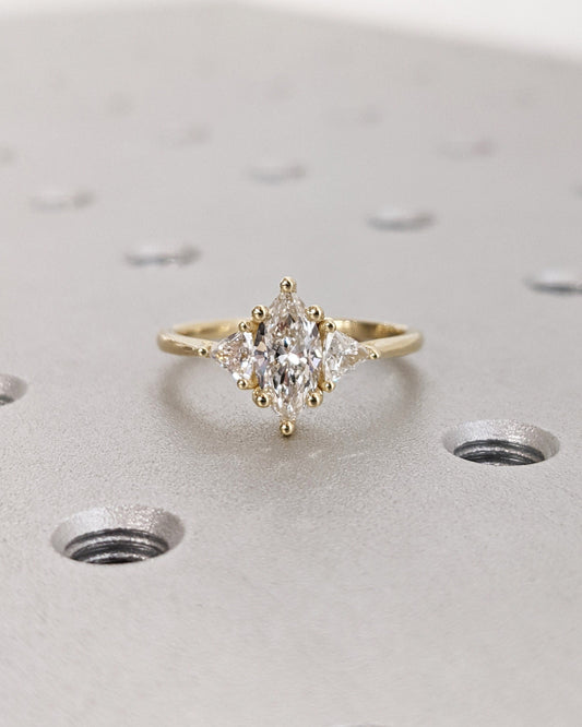 1.2 CT Round Solitaire Moissanite Engagement Ring