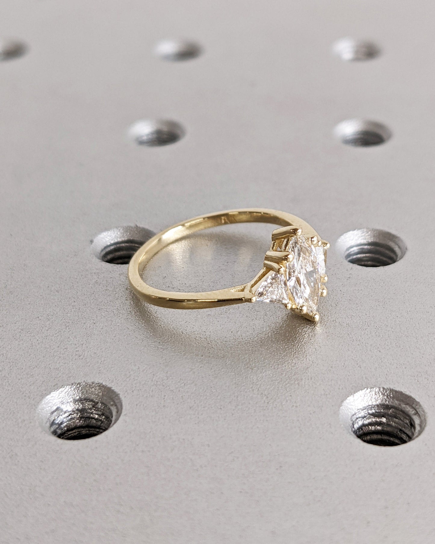 1.2 CT Round Solitaire Moissanite Engagement Ring