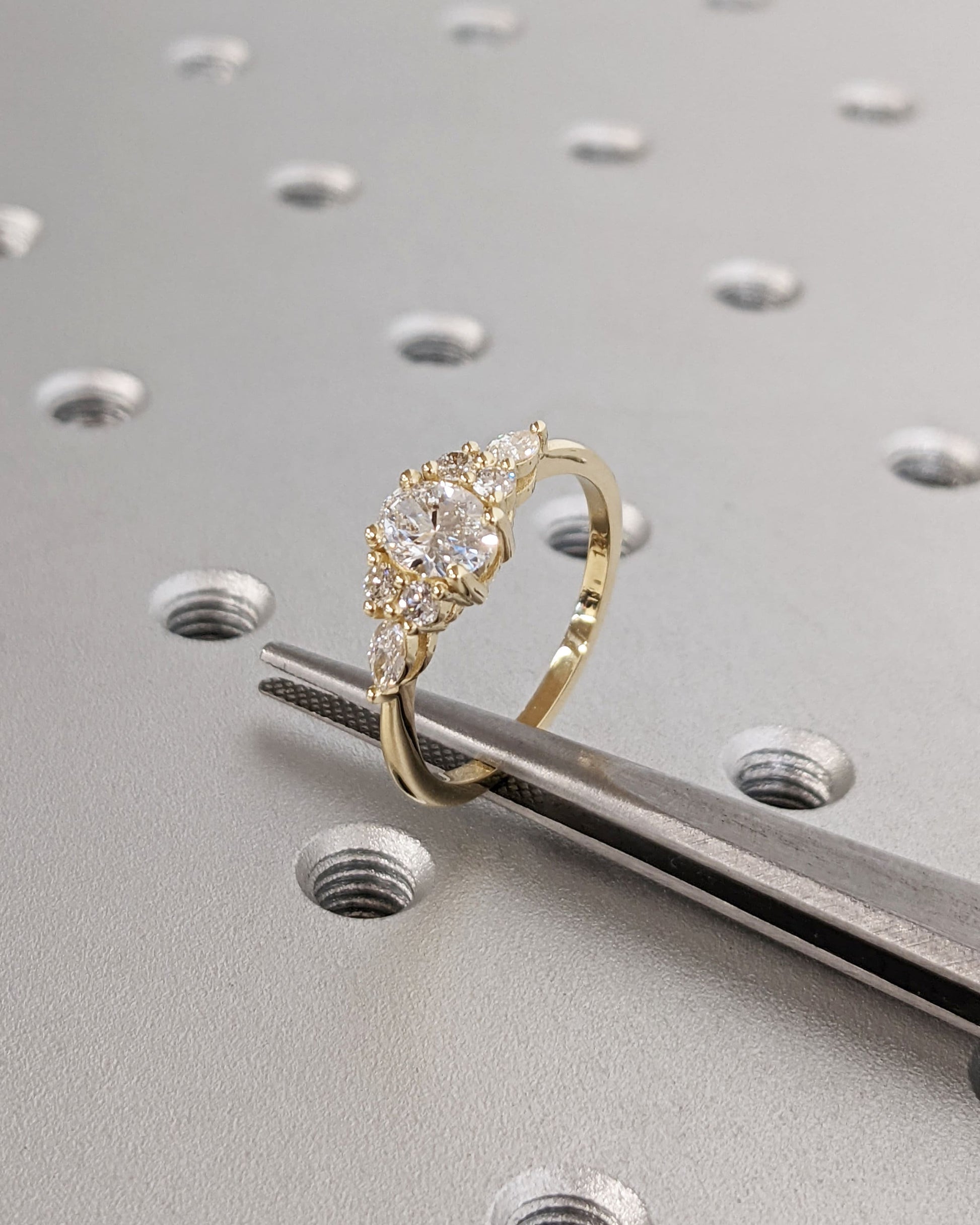 1.2 CT Round Solitaire Moissanite Engagement Ring