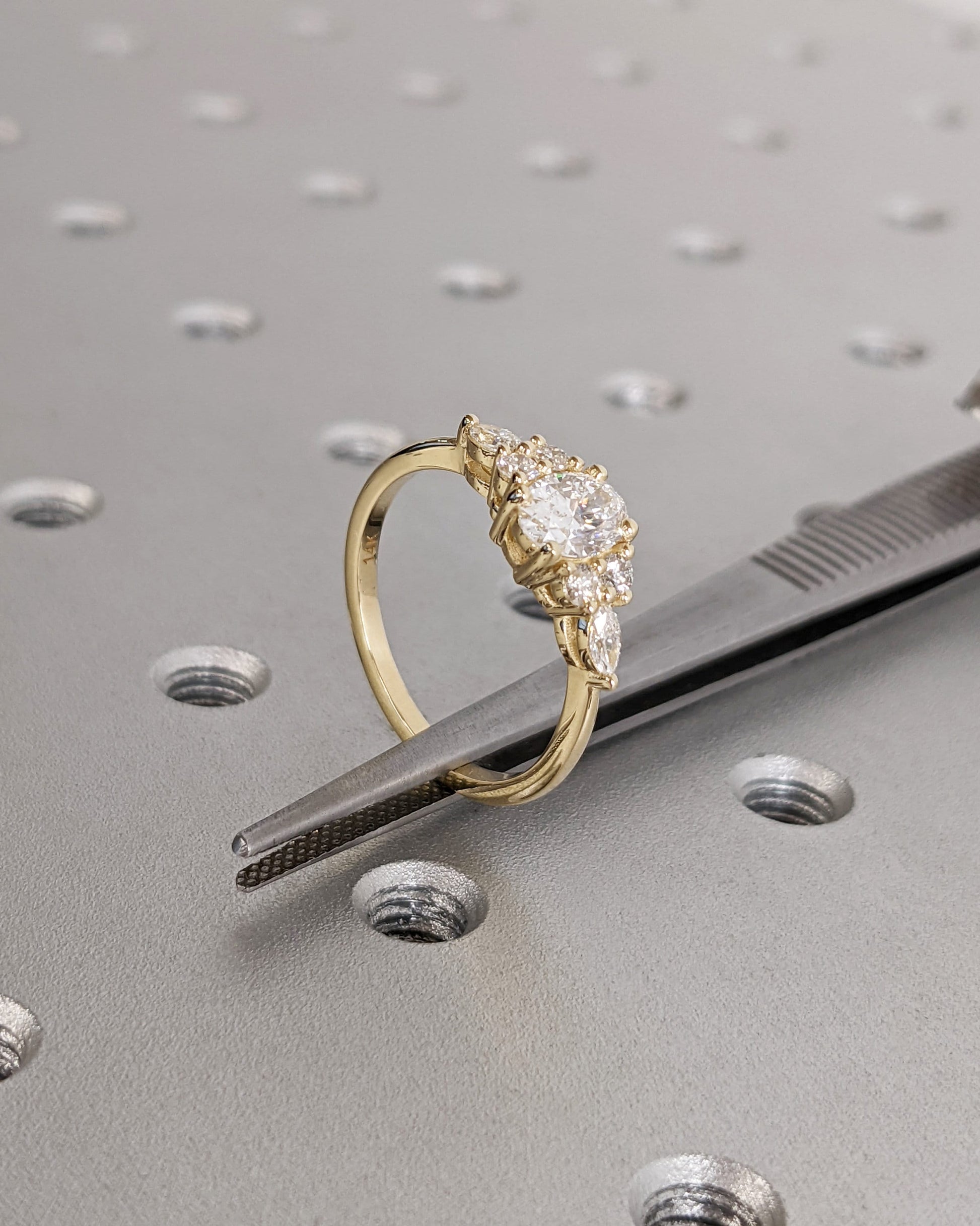 1.2 CT Round Solitaire Moissanite Engagement Ring