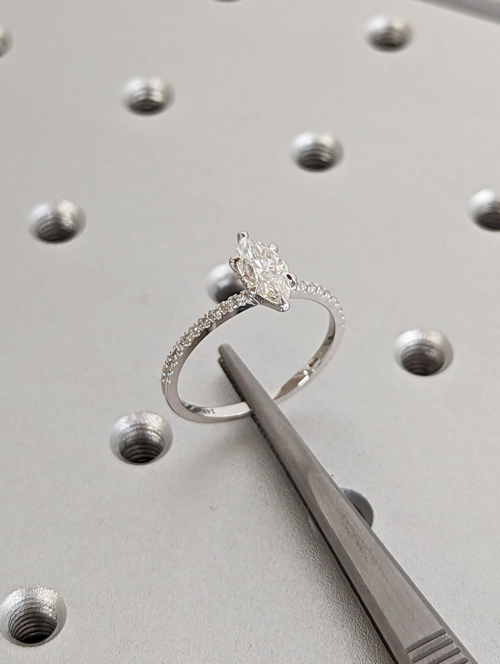 1.2 CT Round Solitaire Moissanite Engagement Ring
