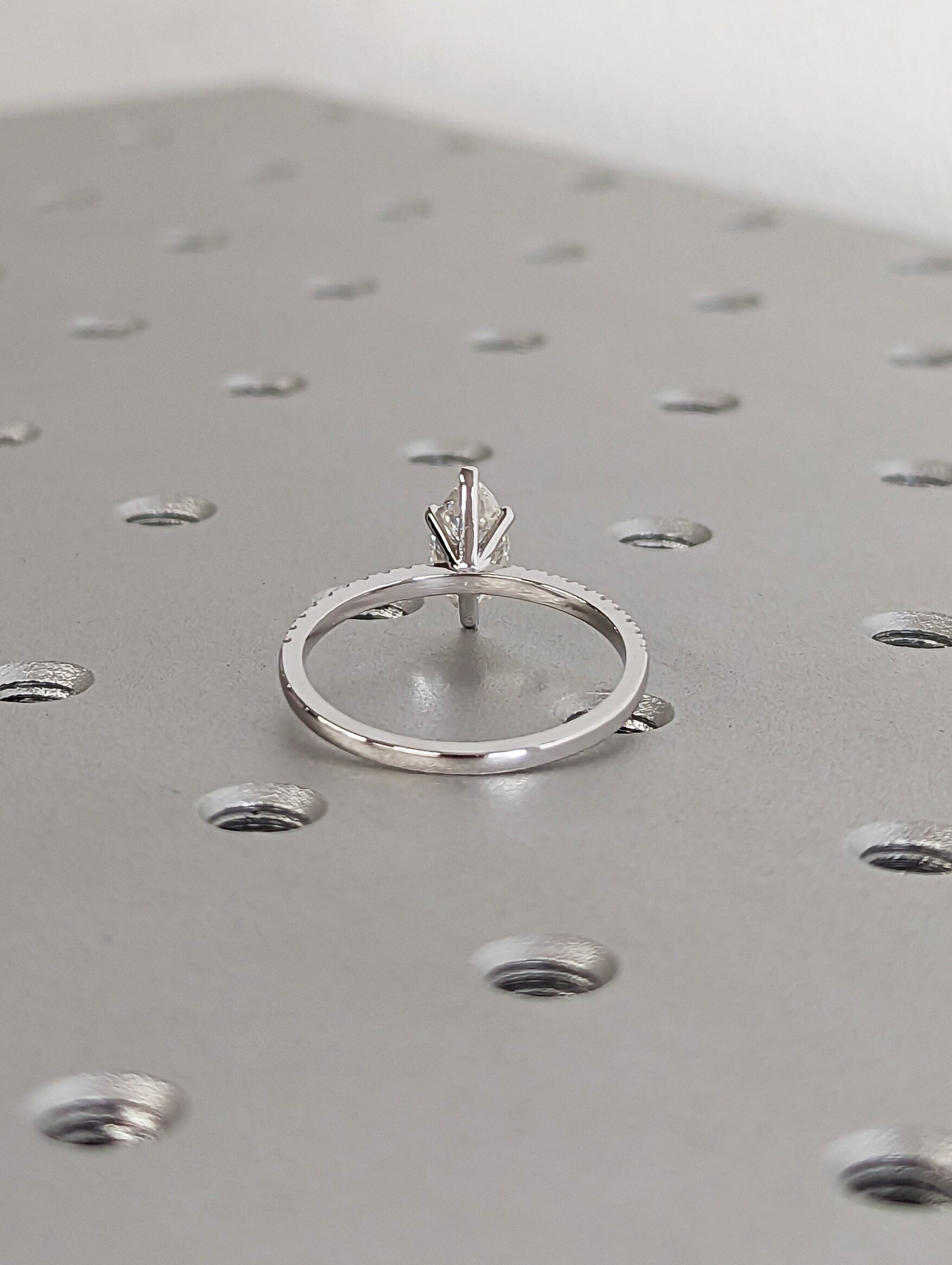 1.2 CT Round Solitaire Moissanite Engagement Ring