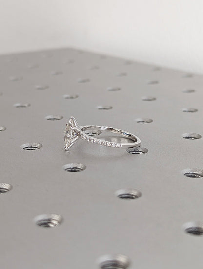 1.2 CT Round Solitaire Moissanite Engagement Ring