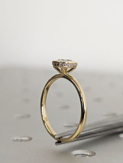 1.2 CT Round Solitaire Moissanite Engagement Ring