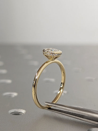 1.2 CT Round Solitaire Moissanite Engagement Ring