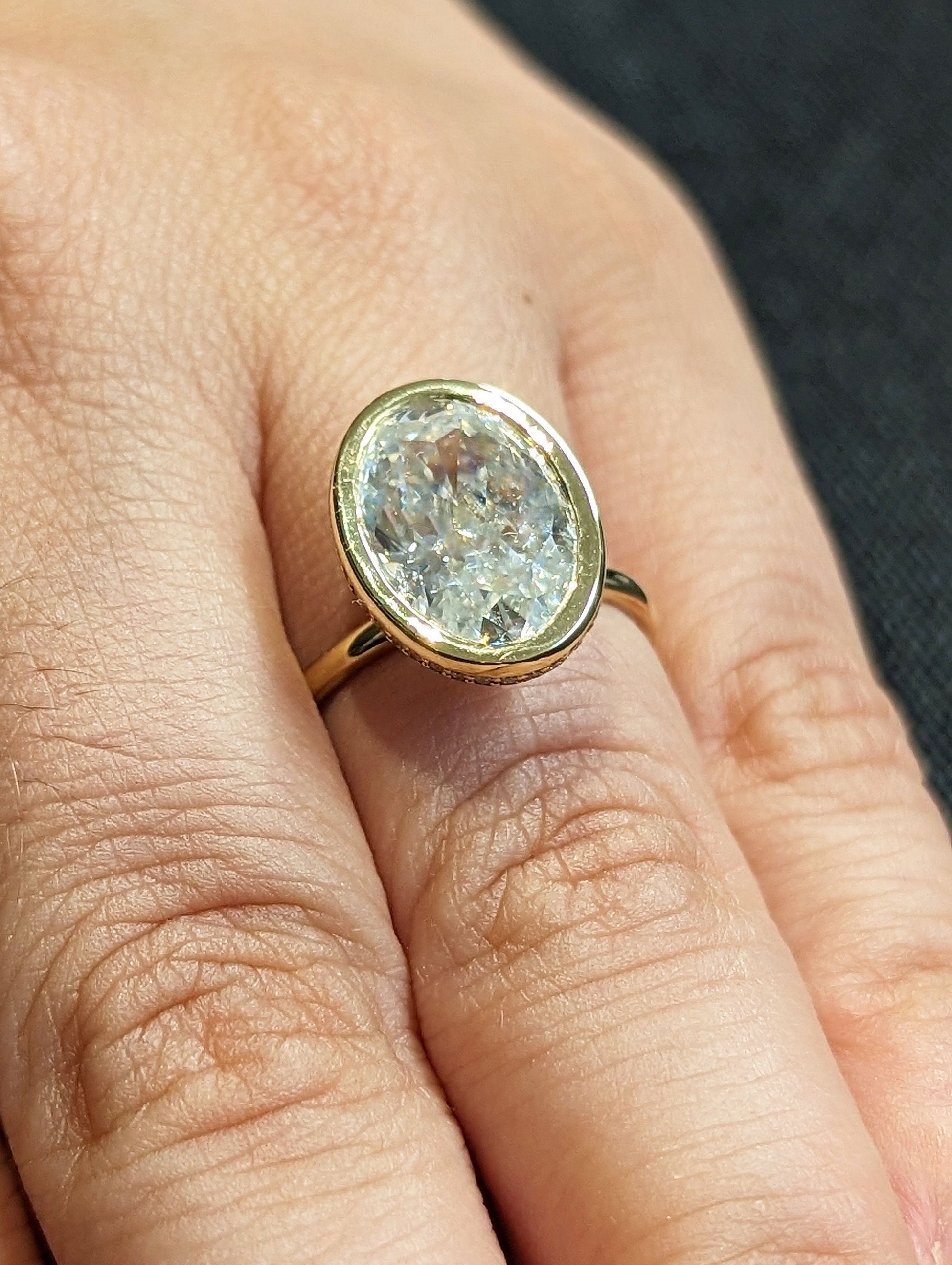 1.2 CT Round Solitaire Moissanite Engagement Ring