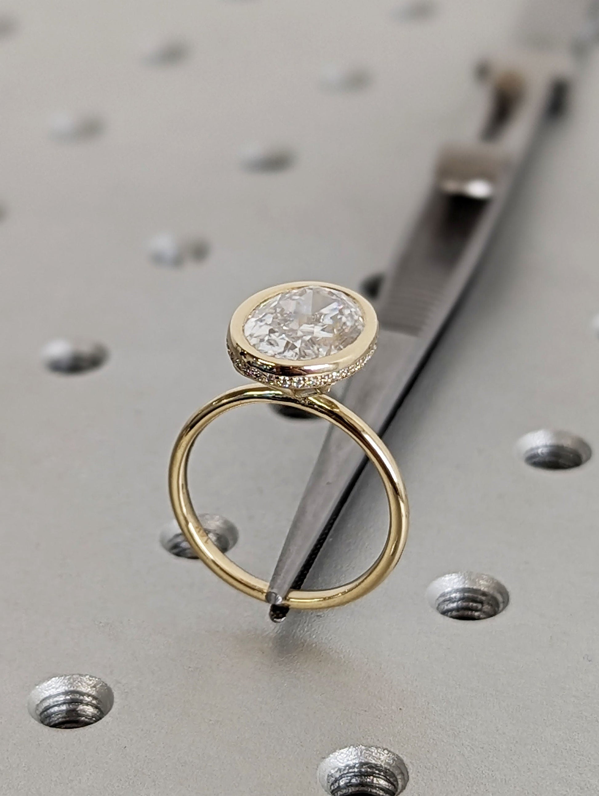 1.2 CT Round Solitaire Moissanite Engagement Ring