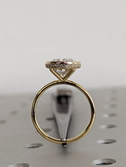 1.2 CT Round Solitaire Moissanite Engagement Ring