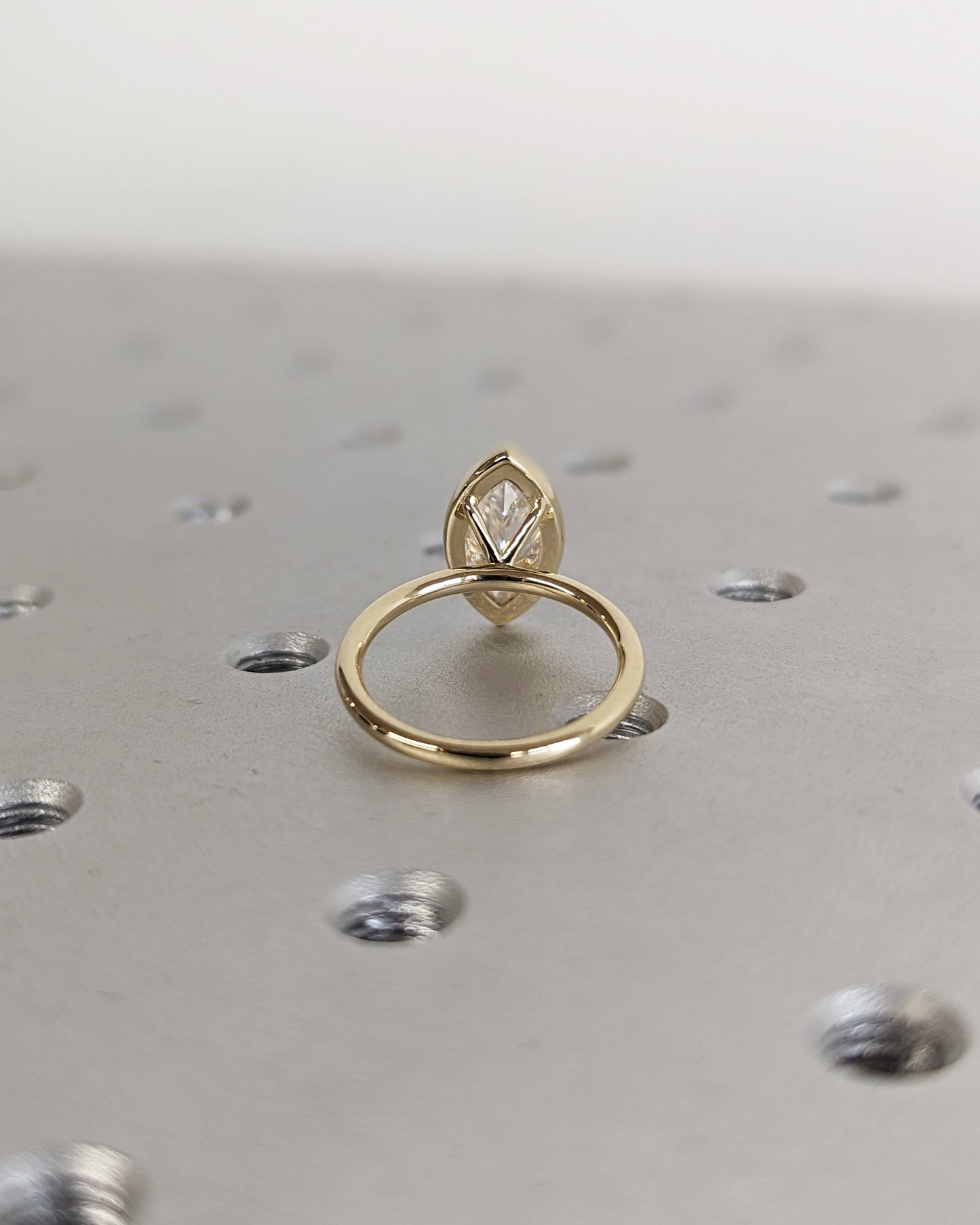 1.2 CT Round Solitaire Moissanite Engagement Ring