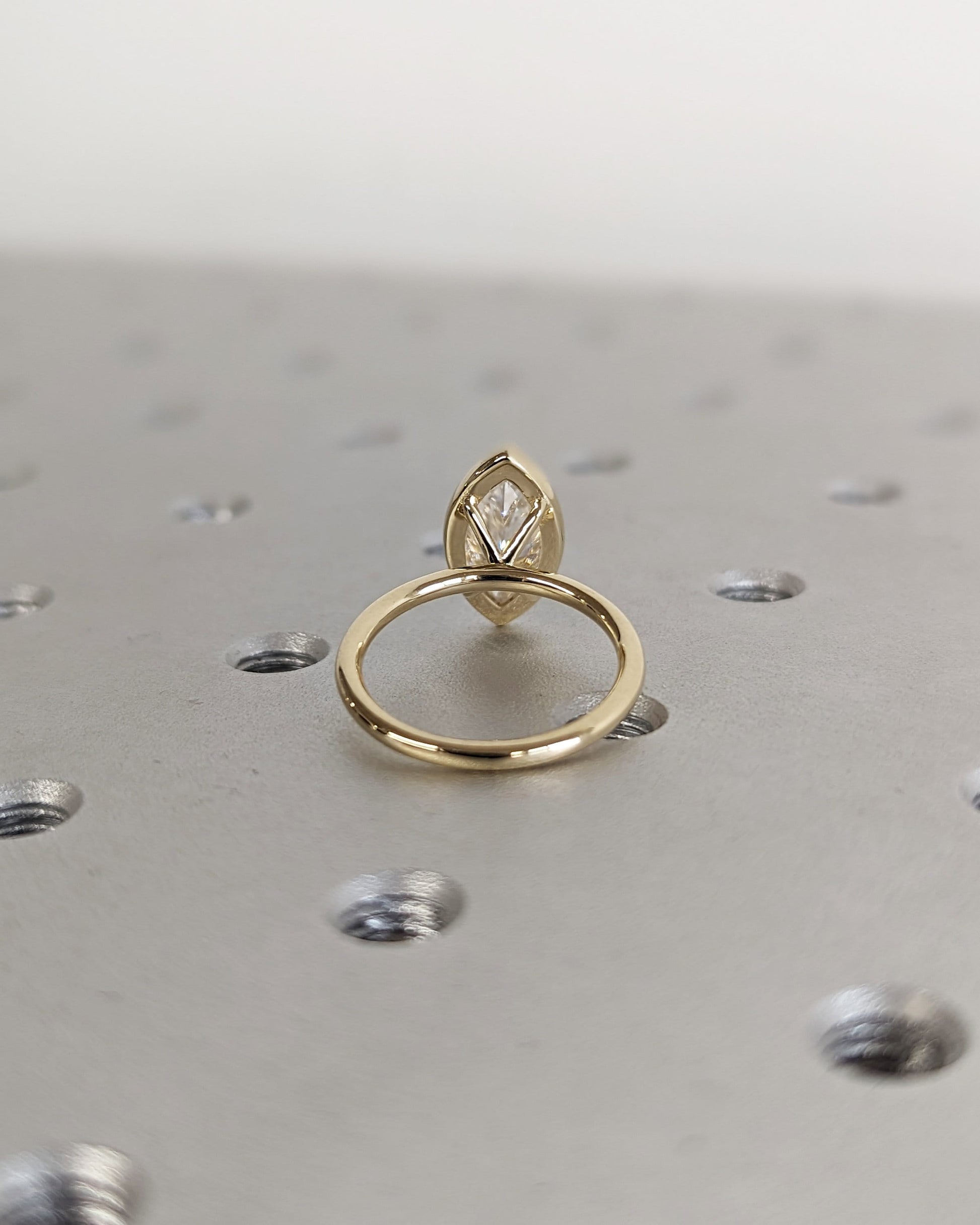 1.2 CT Round Solitaire Moissanite Engagement Ring
