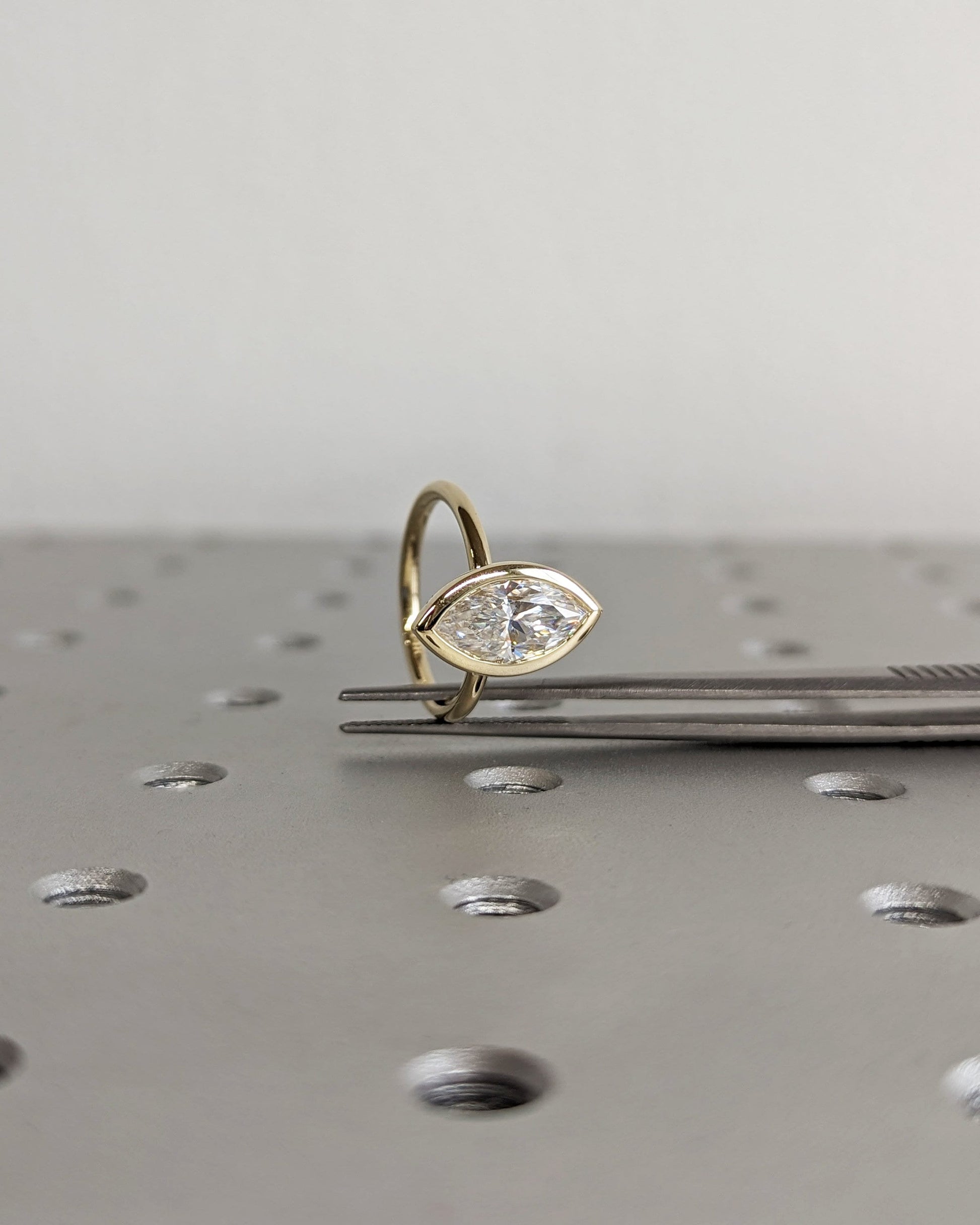 1.2 CT Round Solitaire Moissanite Engagement Ring