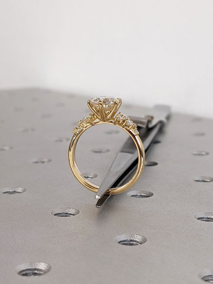 1.2 CT Round Solitaire Moissanite Engagement Ring