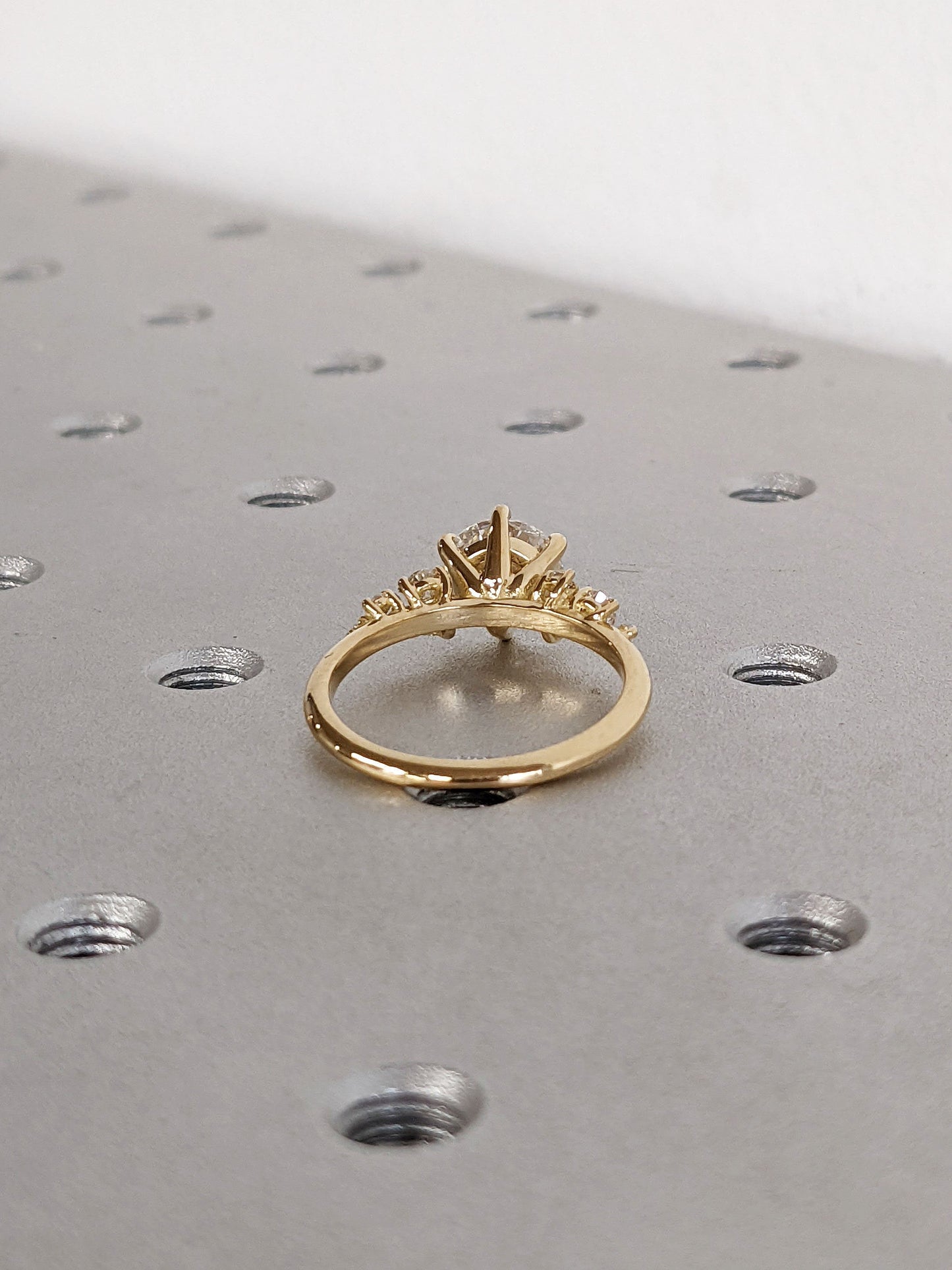 1.2 CT Round Solitaire Moissanite Engagement Ring