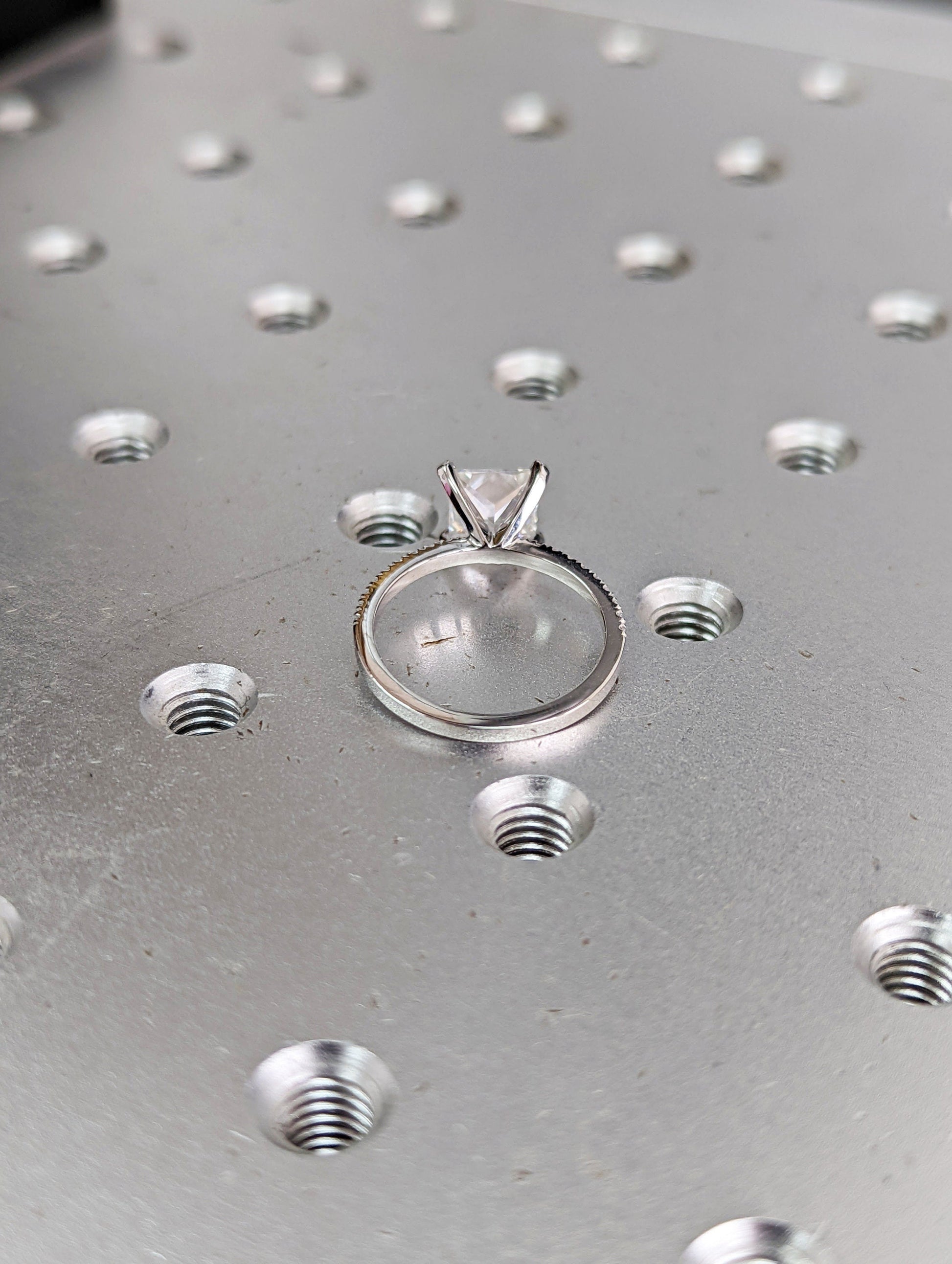 1.2 CT Round Solitaire Moissanite Engagement Ring