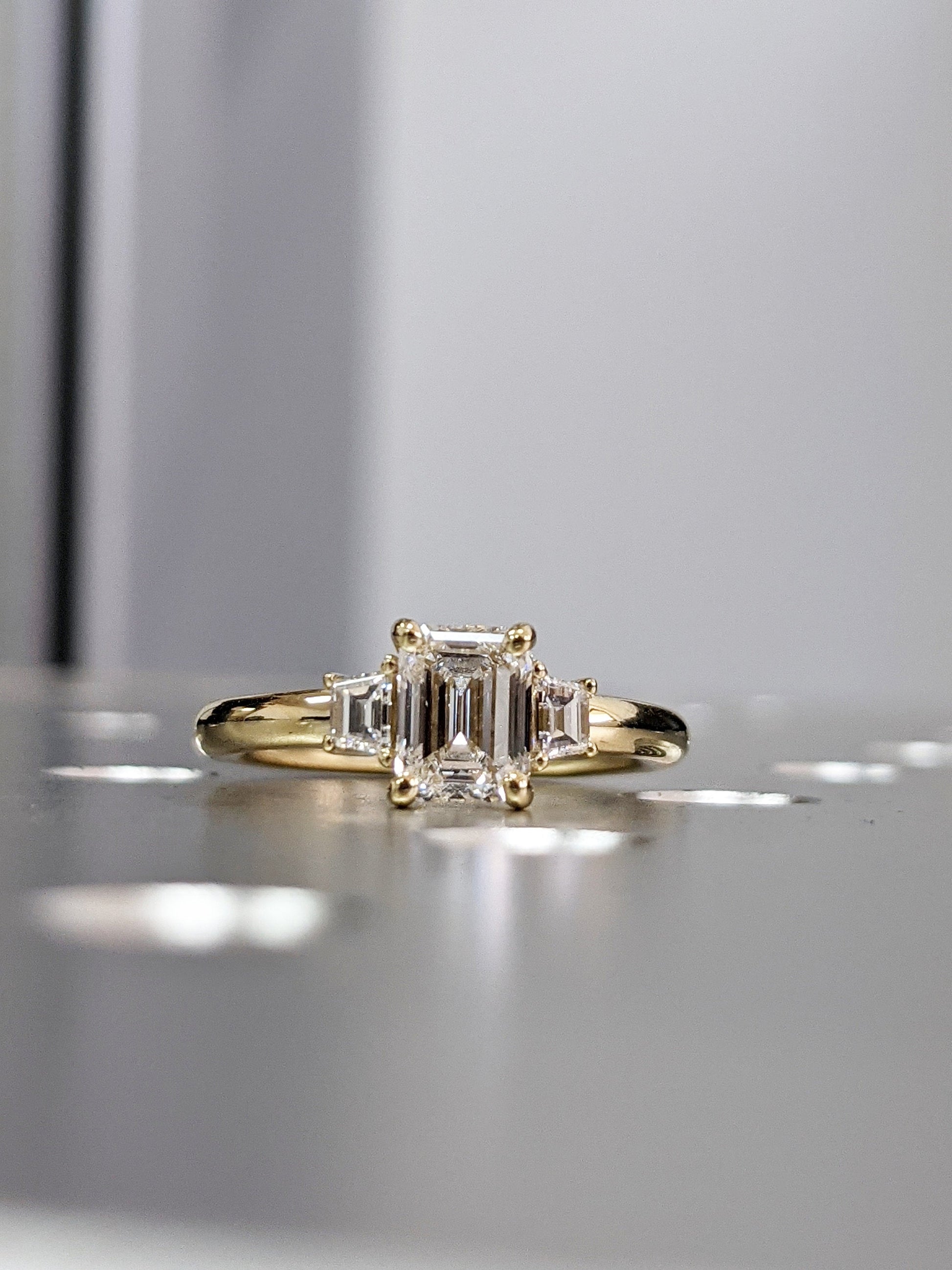 1.2 CT Round Solitaire Moissanite Engagement Ring