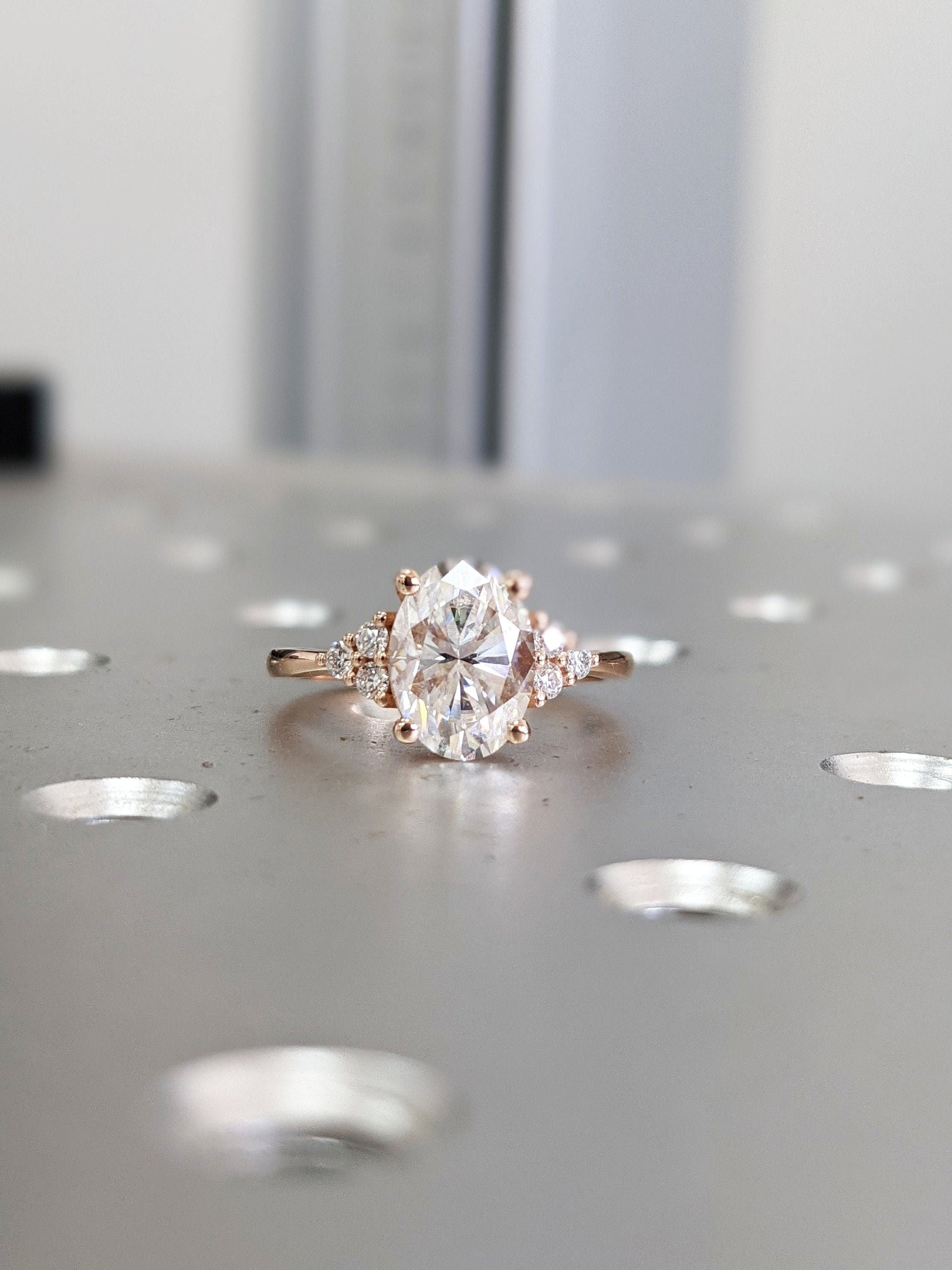 1.2 CT Round Solitaire Moissanite Engagement Ring