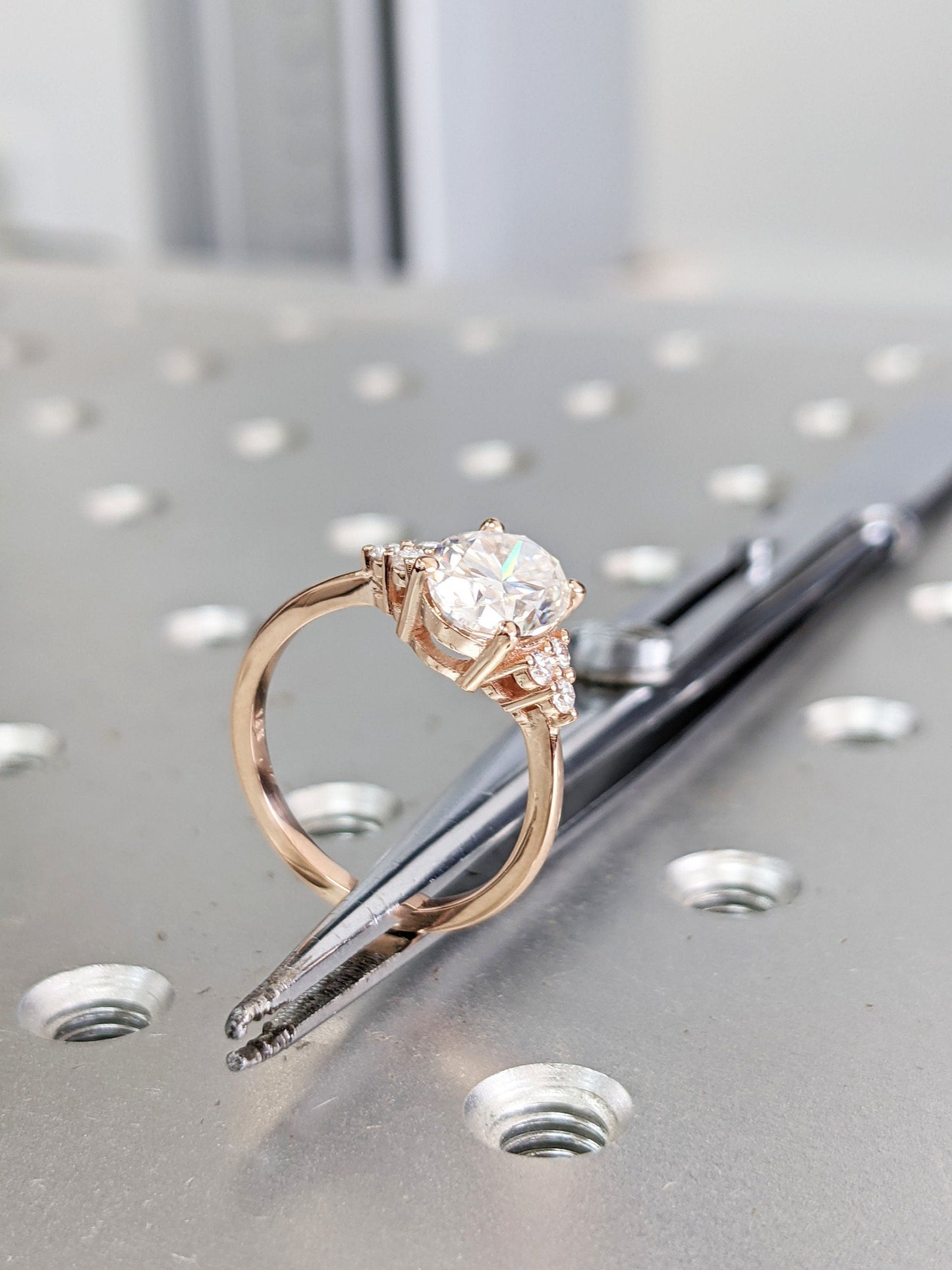 1.2 CT Round Solitaire Moissanite Engagement Ring