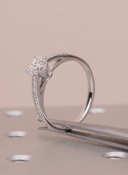 1.2 CT Round Solitaire Moissanite Engagement Ring