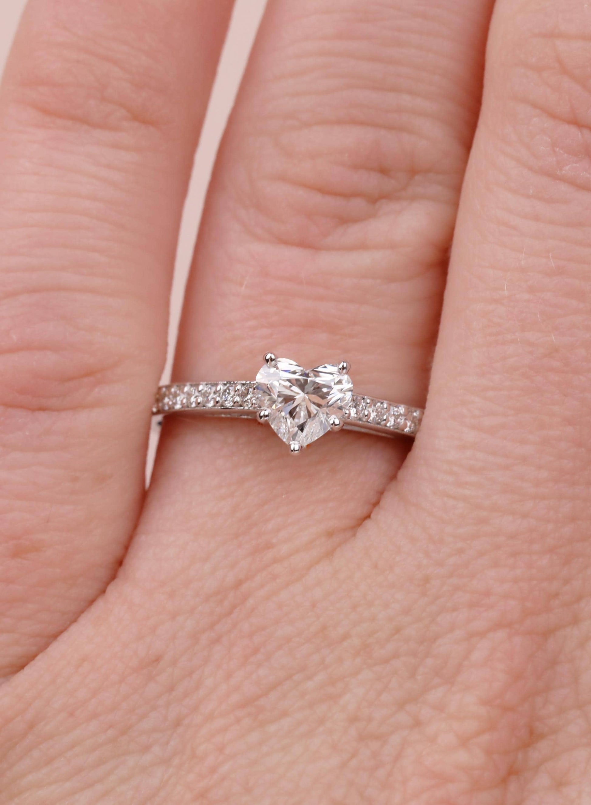 1.2 CT Round Solitaire Moissanite Engagement Ring