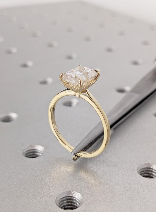 1.2 CT Round Solitaire Moissanite Engagement Ring