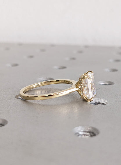 1.2 CT Round Solitaire Moissanite Engagement Ring