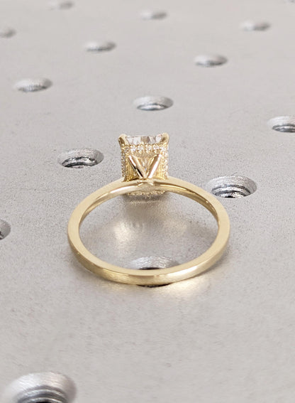 1.2 CT Round Solitaire Moissanite Engagement Ring