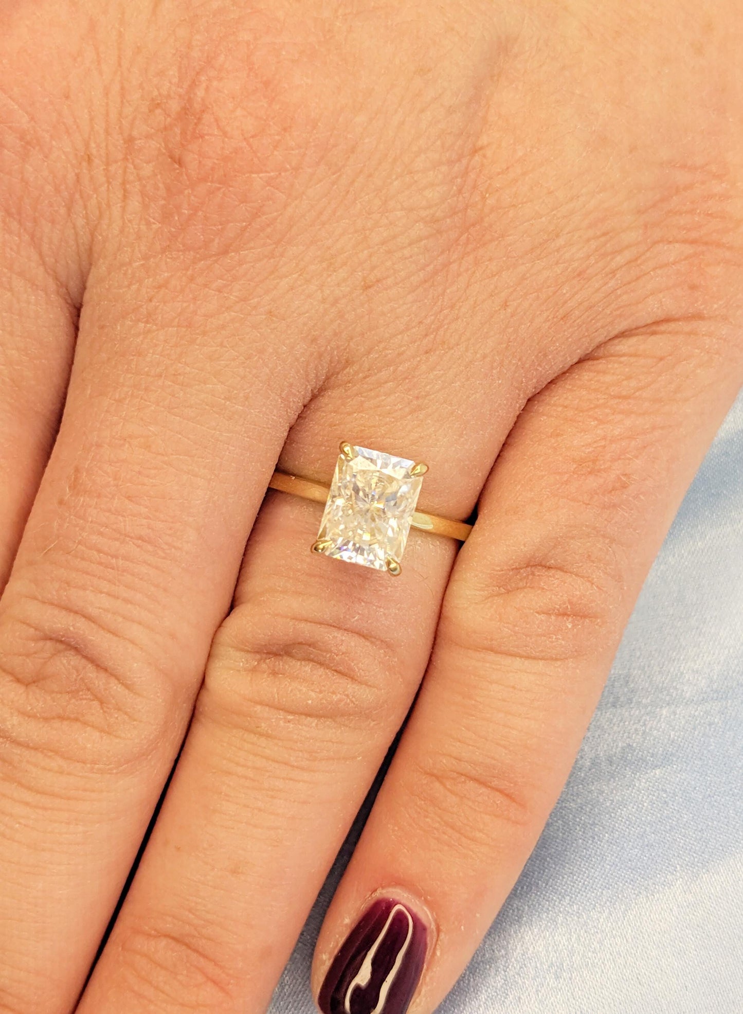 1.2 CT Round Solitaire Moissanite Engagement Ring