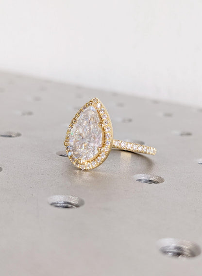 1.2 CT Round Solitaire Moissanite Engagement Ring