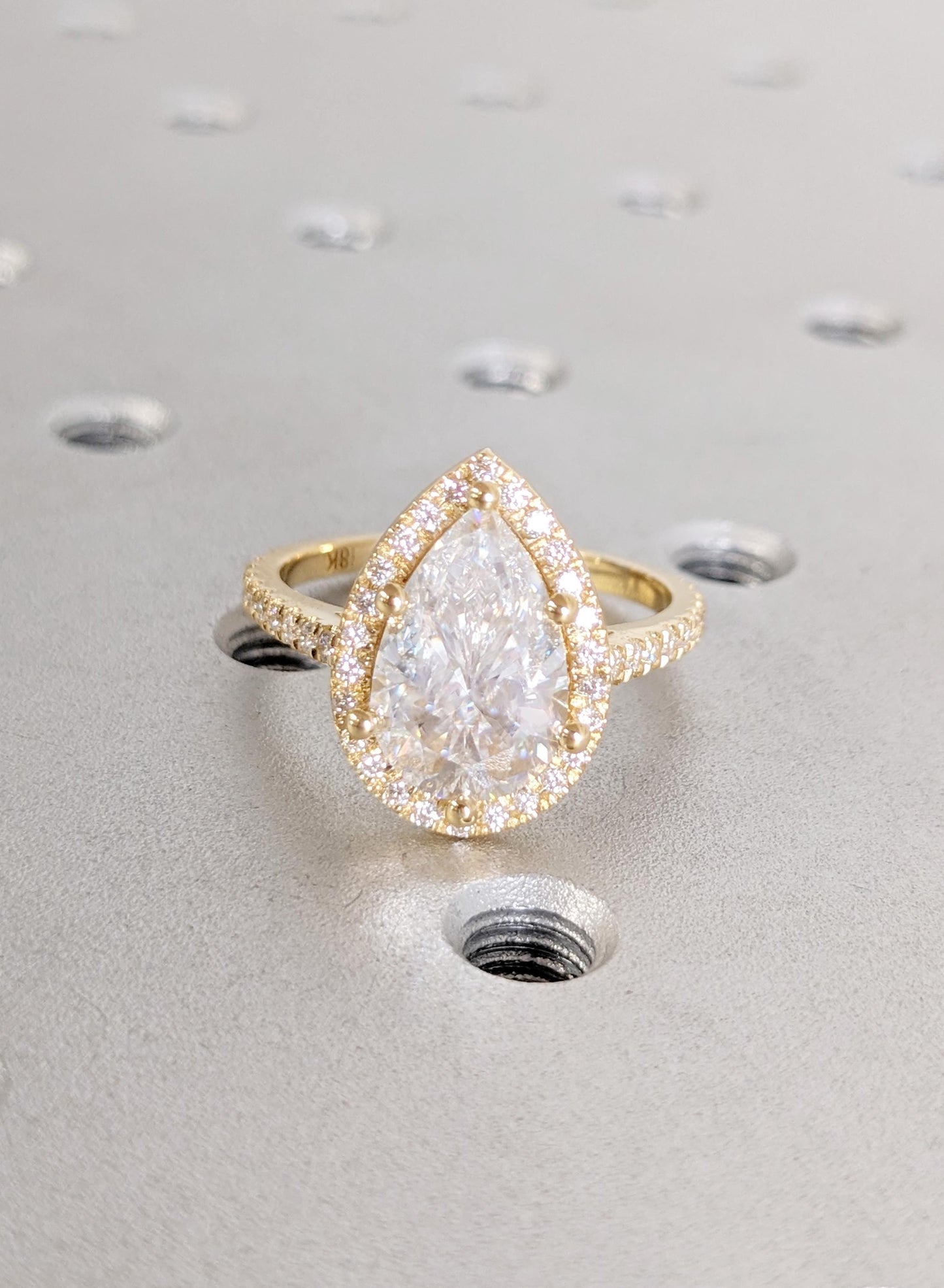 1.2 CT Round Solitaire Moissanite Engagement Ring